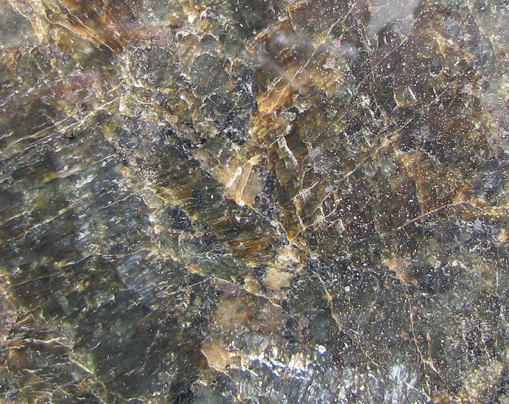 Black Forest Granite noire et jaune